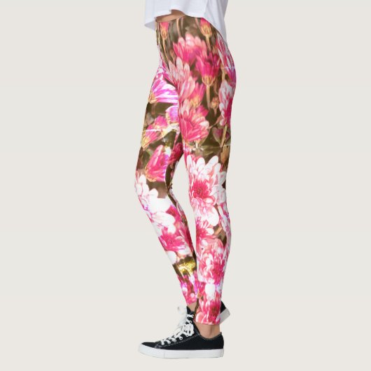 Pink Floral Bloom Pattern – Soft Botanical Design Leggings (Links)