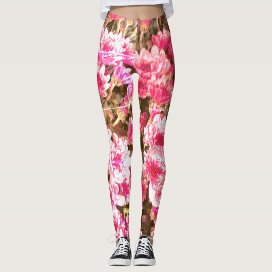 Pink Floral Bloom Pattern – Soft Botanical Design Leggings (Vorderseite)