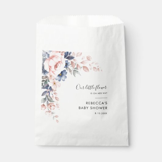 Pink Floral Botanical Script Baby Dusche Geschenktütchen (Vorderseite)