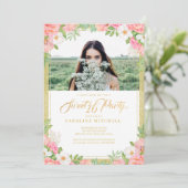 Pink Floral Bouquet Rose Sweet 16 Party Foto Einladung (Stehend Vorderseite)