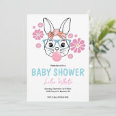Pink Floral Bunny Girl Babydusche personalisiert Einladung (Stehend Vorderseite)