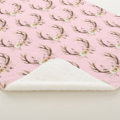 Pink Floral Deer Antlers Sherpadecke (3/4)