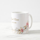 Pink Floral Golden Peach Modern Wedding Gift Kaffeetasse (VorderseiteRechts)