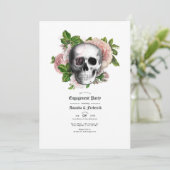 Pink Floral Gothic Skull Engagement Party Einladung (Stehend Vorderseite)