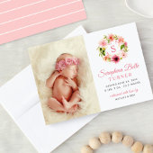 Pink Floral Monogram Wreath Baby Girl Foto Birth Ankündigung