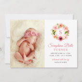Pink Floral Monogram Wreath Baby Girl Foto Birth Ankündigung (Vorderseite)