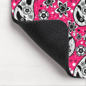 Pink Floral Paisley Design Mousepad (Ecke)