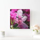 Pink Floral Quadratische Wanduhr (Zuhause)