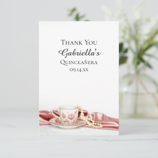 Pink Floral Tee Cup Perlen Quinceanera Vielen Dank Dankeskarte (Stehend Vorderseite)
