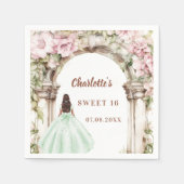 Pink florals arch green dress Sweet 16 Serviette (Vorderseite)