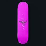 Pink Fluorescent Neon Monogram Skateboard<br><div class="desc">Monogramm auf rosa fluoreszierendem Hintergrund. Die perfekte romantische Geschenkidee. Klicken Sie auf die Schaltfläche Anpassen,  um die Schriftart zu ändern,  Text zu verschieben und das Design weiter anzupassen.</div>