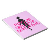Pink Focus Glaube atmen Notizblock (angewinkelt)
