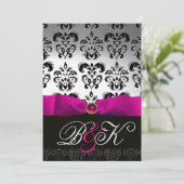 PINK FUCHSIA RIBBON WHITE BLACK DAMASK MONOGRAM EINLADUNG (Stehend Vorderseite)