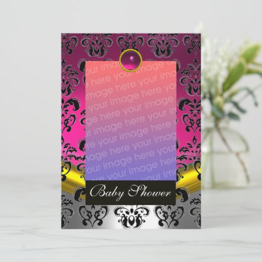 PINK FUCHSIA WHITE DAMASK BABY SHOWER MONOGRAM EINLADUNG (Stehend Vorderseite)