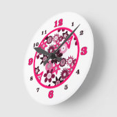 Pink Funky Flowers Runde Wanduhr (Winkel)