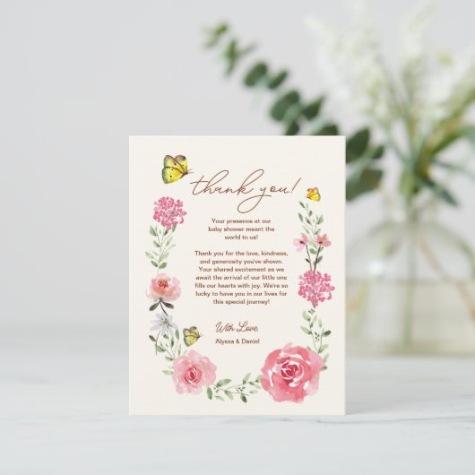 Pink Garden Baby Girl Floral Butterfly Baby Shower Dankeskarte (Stehend Vorderseite)
