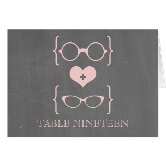 Pink Geeky Glasses Chalkboard Tischnummer Card (Vorderseite (Horizontal))