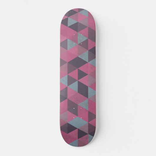 Pink geometric triangles skateboard (Vorderseite)