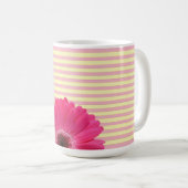 Pink Gerber Daisy Candy Stripe Tasse (VorderseiteRechts)