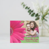 Pink Gerbera Daisy Green Foto Wedding Save The Date (Stehend Vorderseite)