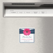 Pink Gerbera Daisy Monogram Wedding Magnet (In Situ (Geschirrspüler))