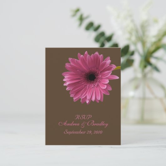 Pink Gerbera Daisy Response Card RSVP Karte (Stehend Vorderseite)