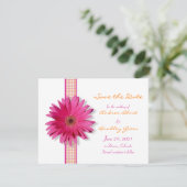 Pink Gerbera Daisy Save the Date Karte individuell (Stehend Vorderseite)