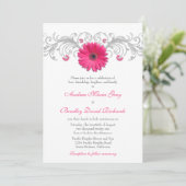 Pink Gerbera Daisy Silver Floral Wedding Einladung (Stehend Vorderseite)
