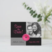 Pink Gerbera Foto Wedding Save the Date (Stehend Vorderseite)