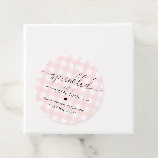 Pink Gingham Baby Dusche gesprenkelt mit Liebe Geschenkanhänger (Beispiel)