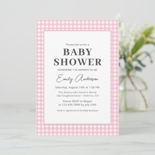 Pink Gingham Baby Girl Dusche Einladung (Stehend Vorderseite)