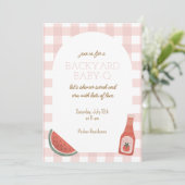 Pink Gingham Baby-Q Baby Shower Invitation Einladung (Stehend Vorderseite)