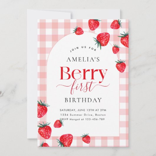 Pink Gingham Berry First Birthday Strawberry Girl Einladung (Vorderseite)