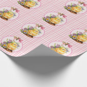 Pink Gingham Girls Birthday Geschenkpapier (Ecke)
