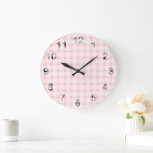 Pink Gingham Große Wanduhr (Zuhause)
