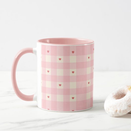 Pink Gingham Hearts Valentine  Tasse (Mit Donut)