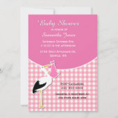 Pink Gingham mit Stork Baby Shower Einladung (Vorderseite)