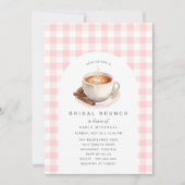 Pink Gingham | Niedliches Coffee Brautparty Brunch Einladung (Vorderseite)