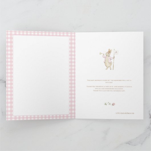 Pink Gingham Peter die Rabbit Monogram Baby Dusche Dankeskarte (Innenseite)