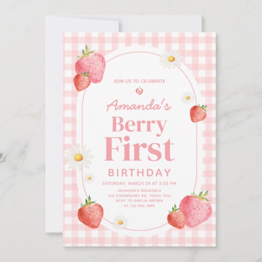 Pink Gingham Strawberry Berry First Birthday Party Einladung (Vorderseite)