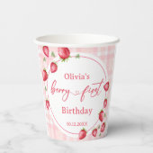 Pink Gingham Strawberry Birthday Pappbecher (Rückseite)