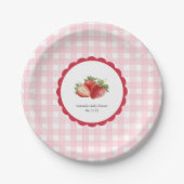 Pink Gingham-Strawberry themed Baby Girl Shower Pappteller (Vorderseite)