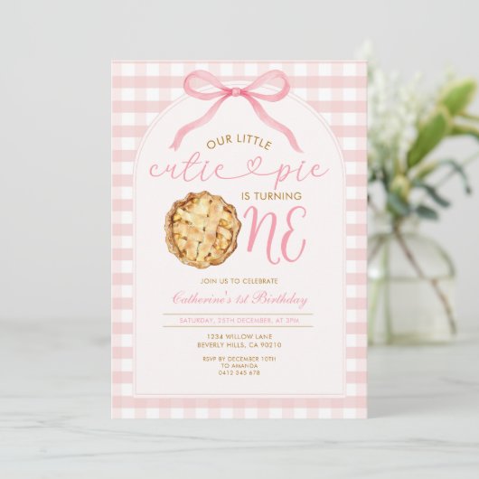 Pink Girl Unsere kleine Süsse Pie Gingham Birthday Einladung (Stehend Vorderseite)