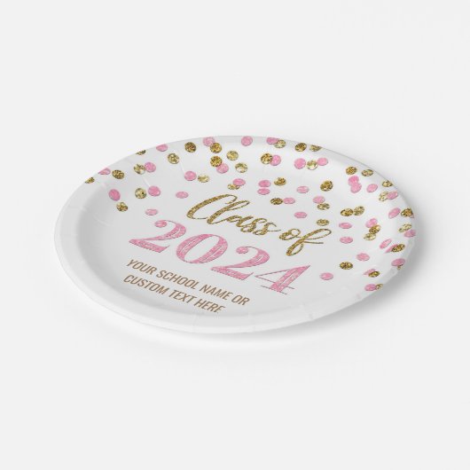 Pink Gold Confetti Abschluss 2024 Pappteller (Schrägansicht)