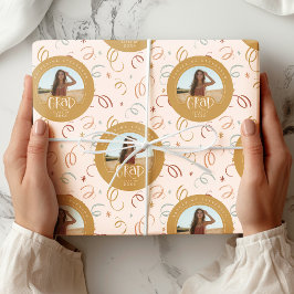 Pink Gold Confetti Class of 2025 Grad Foto Geschenkpapier