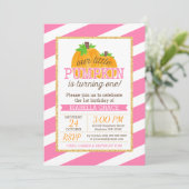 Pink Gold Little Pumpkin Girl Erstgeburt Einladung (Stehend Vorderseite)