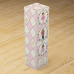 Pink Gold Nutcracker Blumenkraut Gastgeschenke Weinbox<br><div class="desc">Diese bezaubernde Gefälligkeitsbox enthält magische Figuren aus einer der beliebtesten Weihnachtsgeschichten aller Zeiten,  The Nutcracker. Matching Artikel in unserem Shop verfügbar.</div>