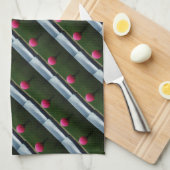 Pink Golf Ball auf dem Golfplatz Küchentuch (Viertel Falte)