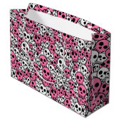 Pink Gothic Skull Pattern Print Große Geschenktüte (Rückseite Schrägansicht)