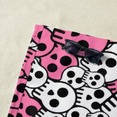 Pink Gothic Skull Pattern Print Strandtuch (Beispiel)